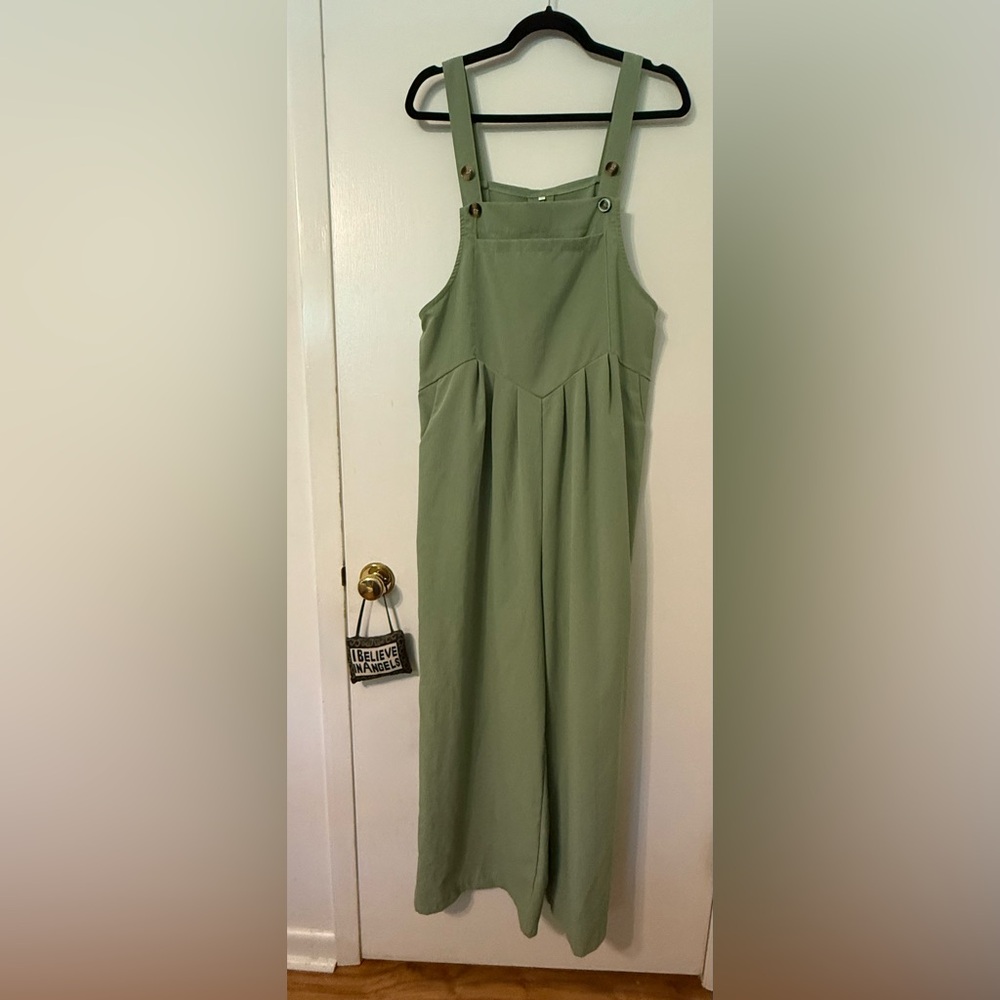 Sage green jumper / overalls